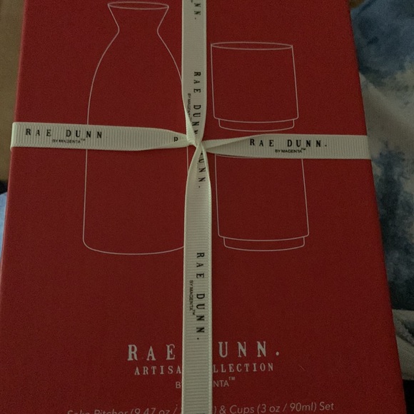Rae Dunn saki set little pitcher/2 sip cups! Perfect gift, or perfect for you 🥰 - Picture 2 of 2